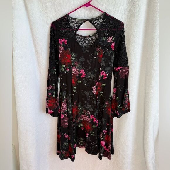 Torrid Super Soft Black Floral Lace Bell Sleeve Dress - Picture 7 of 8